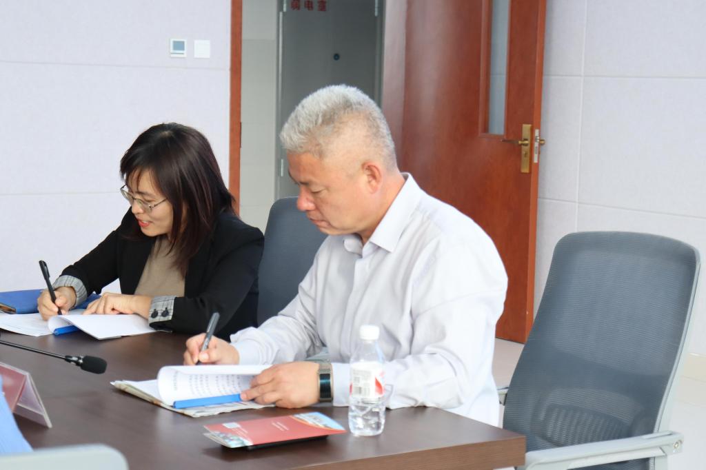 伟德国际BETVlCTOR与寿光市厚德学校举行实习基地签约…